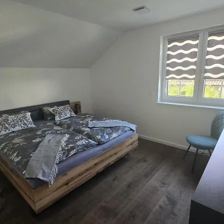 Peter דירה שטיינגאדן